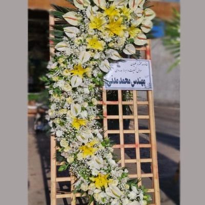 کد 25- مدل آبشاری لیلیوم و آنتوریوم سفید